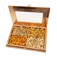 Load image into Gallery viewer, Dry Fruit Gift Box
