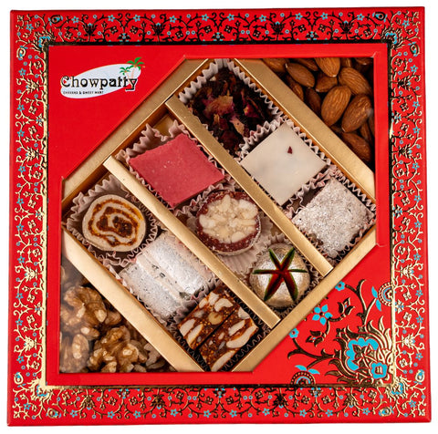 Assorted Sweets & Dry Fruit Gift Box – 1 LB